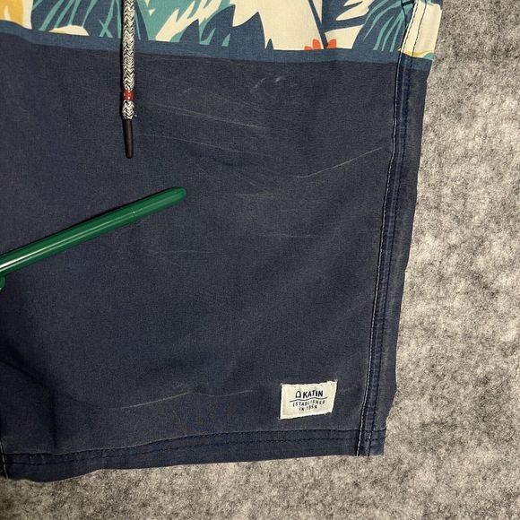 Katin Board Shorts Men's 31 Navy Blue Floral Color Block Pockets Swim Trunks - Picture 14 of 17